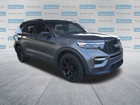 Used 2023 Ford Explorer ST w/ Equipment Group 401A image 3