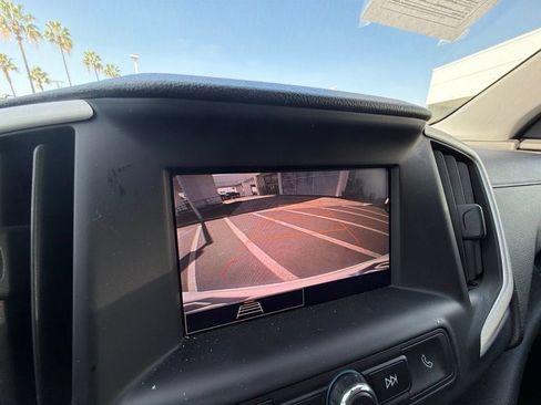 Used 2024 GMC Terrain SLE FWD image 16