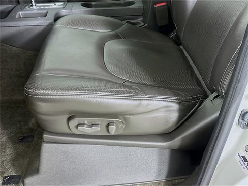 Used 2013 Nissan Frontier PRO-4X w/ Pro-4x Luxury Pkg image 26