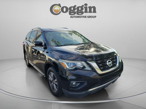 Used 2018 Nissan Pathfinder SL FWD image 5