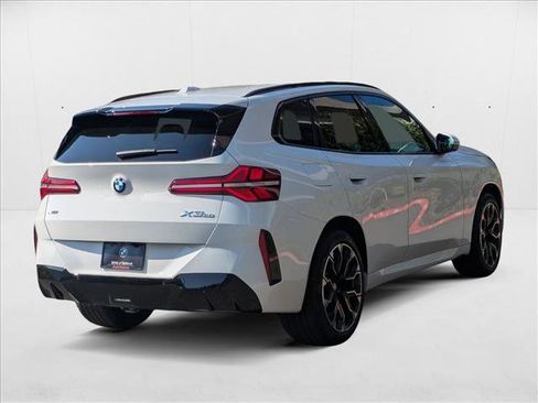 Used 2026 BMW X3 xDrive30 w/ Premium Package image 2