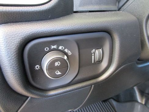 New 2026 RAM 3500 Tradesman AWD/4WD image 35