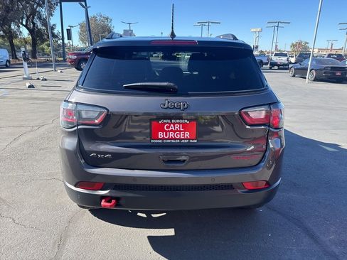 Certified 2024 Jeep Compass Trailhawk w/ Trailhawk Elite Group image 6