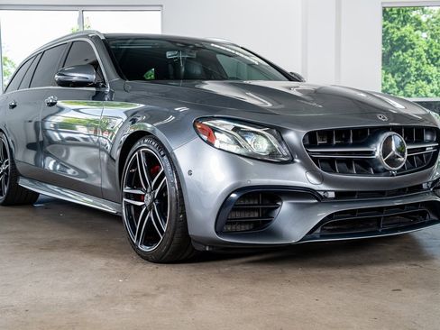Used 2019 Mercedes-Benz E 63 AMG S image 4