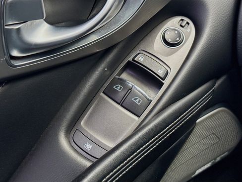 Used 2018 INFINITI Q60 3.0t Luxe w/ Sensory Package 3.0T Luxe image 12