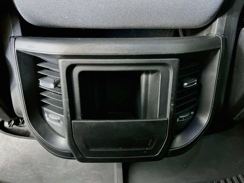 Used 2021 RAM 1500 Big Horn AWD/4WD image 33