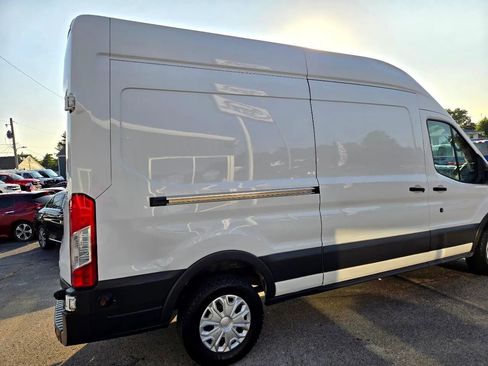 Used 2017 Ford Transit 250 148 High Roof w/ Interior Upgrade Package RWD image 10