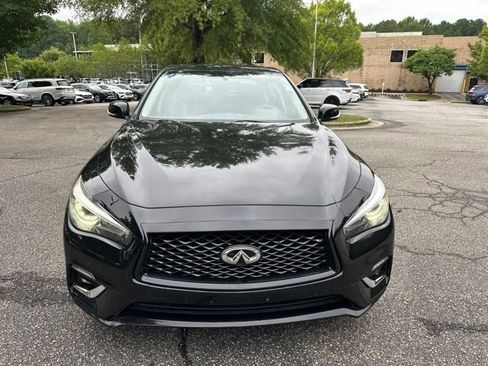 Used 2018 INFINITI Q50 Luxe w/ Essential Package (3.0T Luxe) AWD/4WD image 2