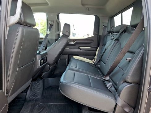 Used 2022 GMC Sierra 1500 Denali AWD/4WD image 10