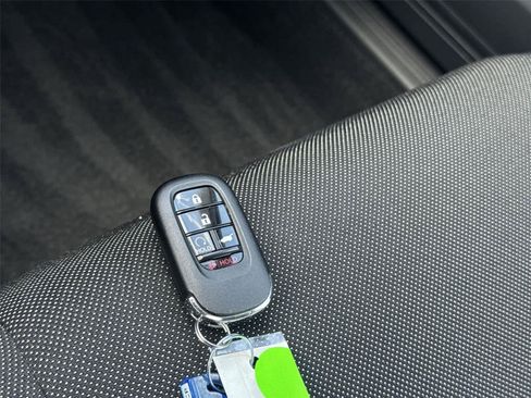 Used 2024 Honda CR-V EX image 32