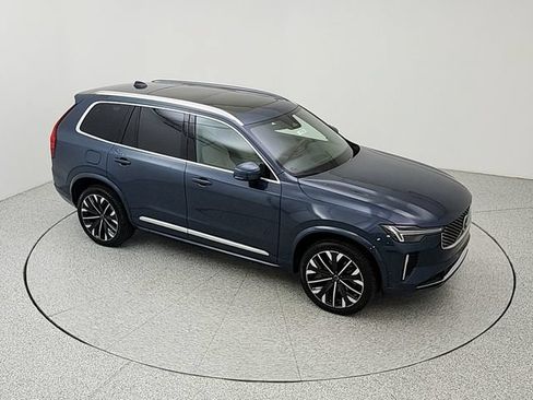 Certified 2026 Volvo XC90 B6 Plus AWD/4WD image 15