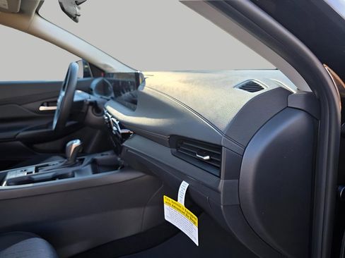 New 2026 Nissan Sentra SV image 11