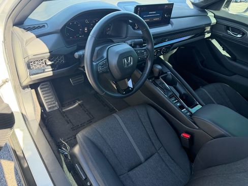 Used 2024 Honda Accord Sport image 17