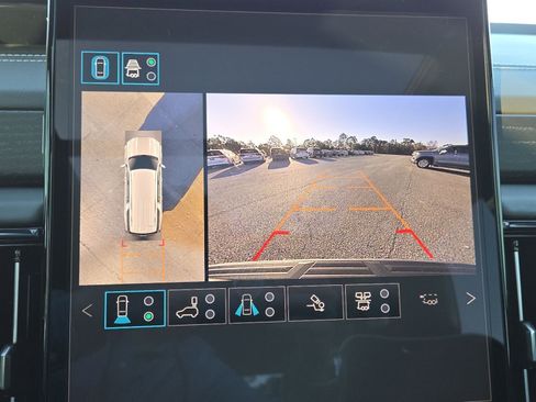 New 2026 GMC Yukon XL AT4 Ultimate w/ LPO, Illumination Package image 11