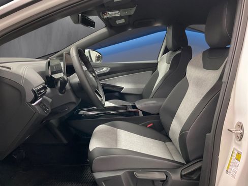 New 2026 Volkswagen ID.4 Pro image 3