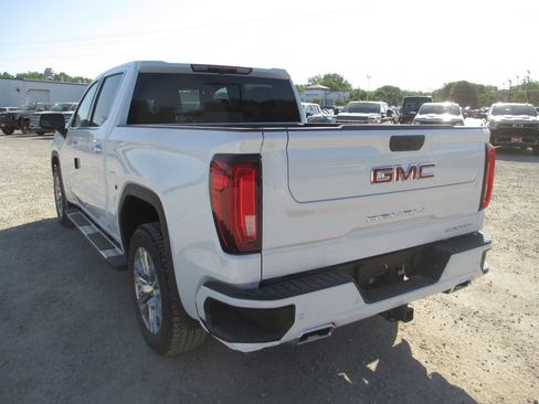 New 2026 GMC Sierra 1500 Denali AWD/4WD image 10