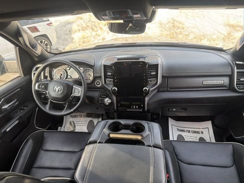 Used 2025 RAM 1500 Laramie image 15