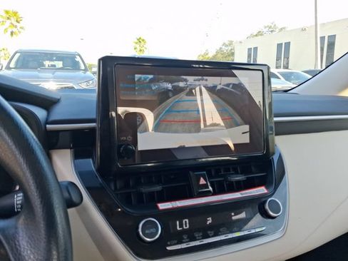 Used 2026 Toyota Corolla LE FWD image 20