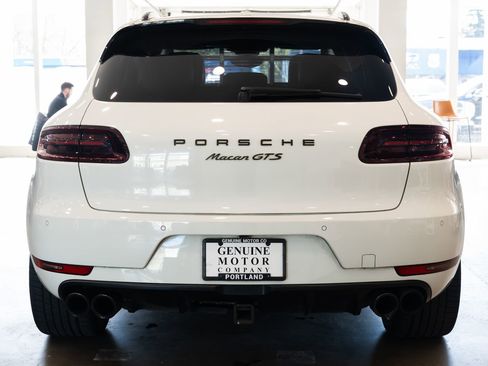 Used 2017 Porsche Macan GTS AWD/4WD image 5