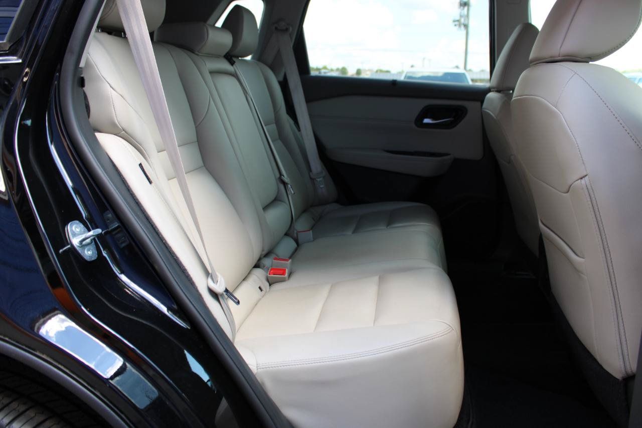 Used 2023 Nissan Rogue SL w/ SL Premium Package FWD image 41