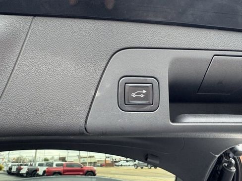 Used 2021 Buick Envision Preferred image 23