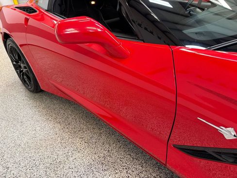 Used 2019 Chevrolet Corvette Stingray Coupe w/ 1LT RWD image 36
