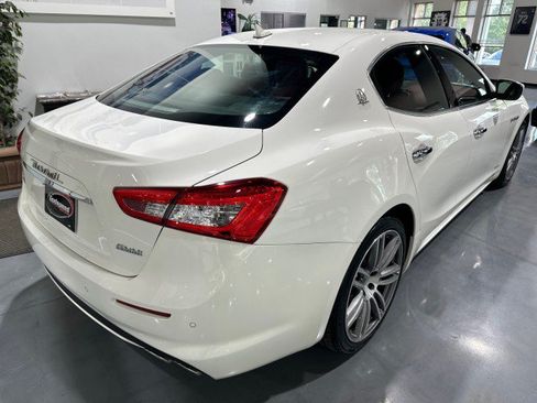 Used 2019 Maserati Ghibli S GranLusso RWD image 22