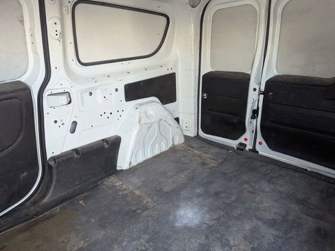 Used 2018 RAM ProMaster City Tradesman image 25