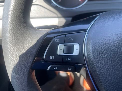 Used 2017 Volkswagen Jetta S w/ Jetta S Cold Weather Package FWD image 24