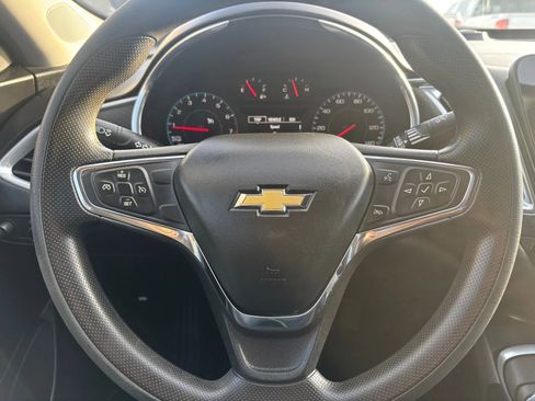 Used 2020 Chevrolet Malibu LT image 14