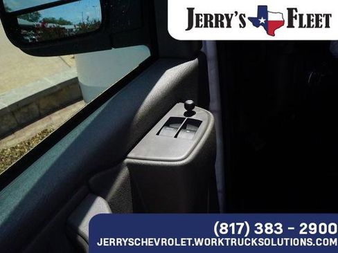 New 2025 Chevrolet Express 3500 w/ Driver Convenience Package image 8