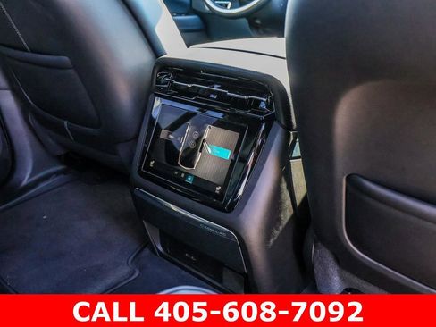 Used 2025 Cadillac Escalade IQ Sport 2 image 26