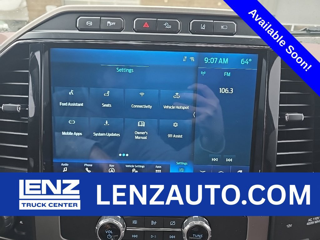 Used 2022 Ford F350 Platinum w/ Tremor Off-Road Package AWD/4WD image 26