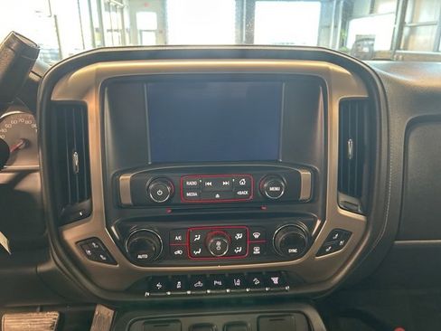 Used 2016 GMC Sierra 2500 Denali w/ Duramax Plus Package image 16