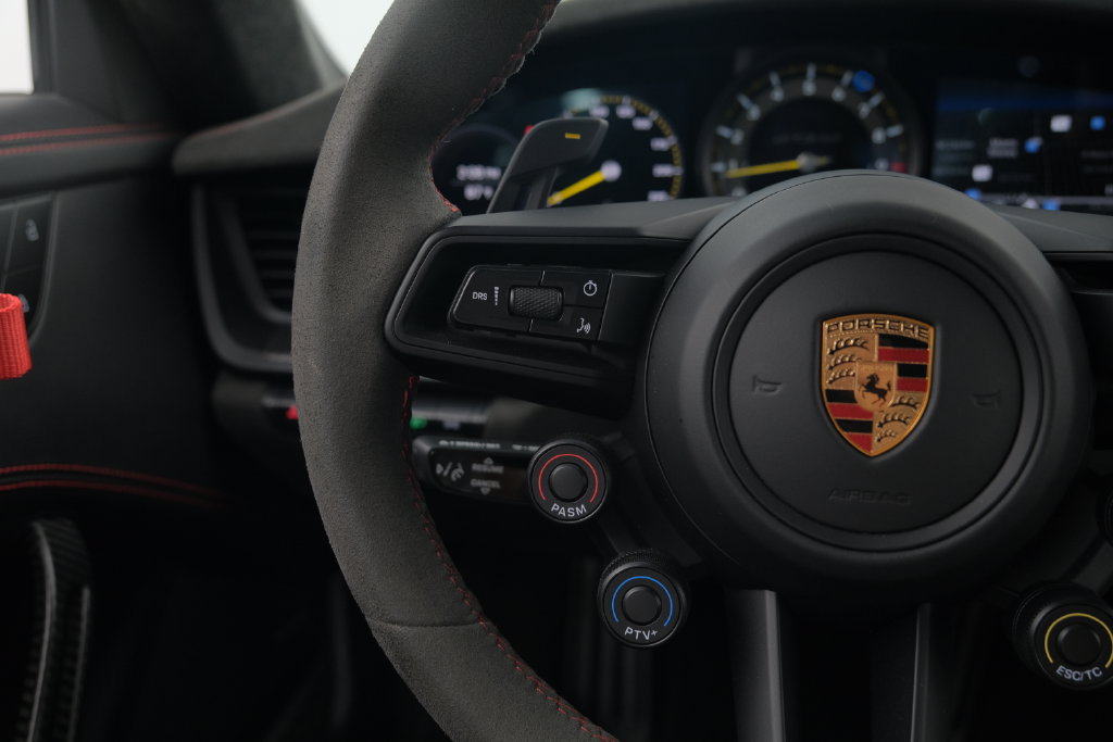 Used 2024 Porsche 911 GT3 RS RWD image 34