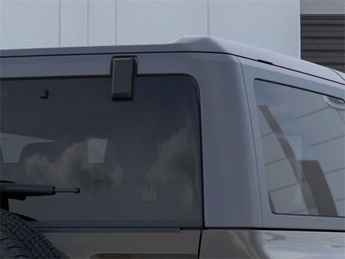 New 2025 Ford Bronco 2-Door image 25