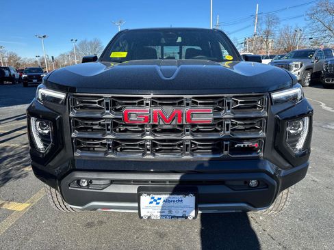 New 2026 GMC Canyon AT4 image 9