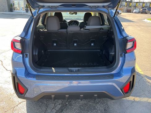 Used 2024 Subaru Crosstrek 2.0i Premium image 24