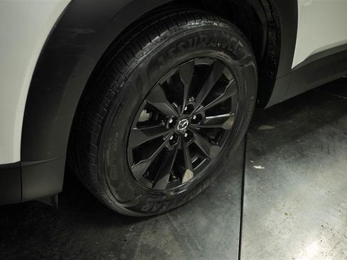 Used 2025 MAZDA CX-50 AWD 2.5 S w/ Preferred Package image 4