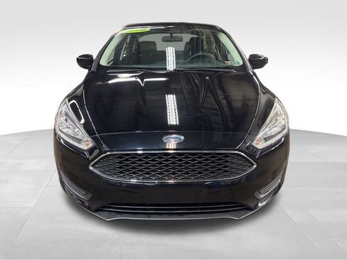 Used 2018 Ford Focus SE image 9