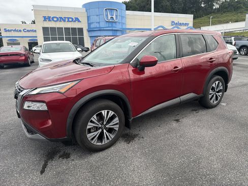 Used 2023 Nissan Rogue SV AWD/4WD image 13
