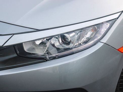 Used 2018 Honda Civic LX image 5