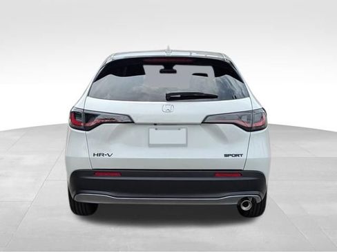 New 2026 Honda HR-V Sport image 3