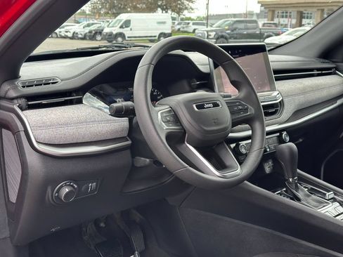 Used 2023 Jeep Compass Sport AWD/4WD image 26