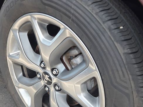 Used 2020 Kia Sorento SX image 5