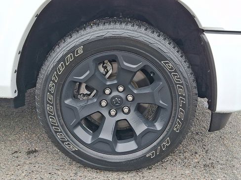 Used 2025 RAM 1500 Big Horn AWD/4WD image 7