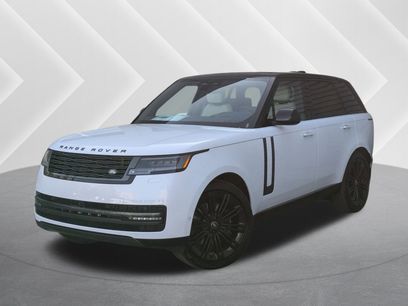 New 2025 Land Rover Range Rover SE