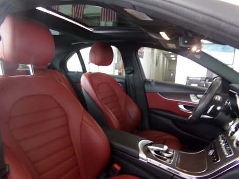 Used 2020 Mercedes-Benz C 300 Sedan w/ AMG Line image 28