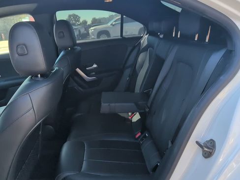 Used 2022 Mercedes-Benz A 220 A 220 image 9