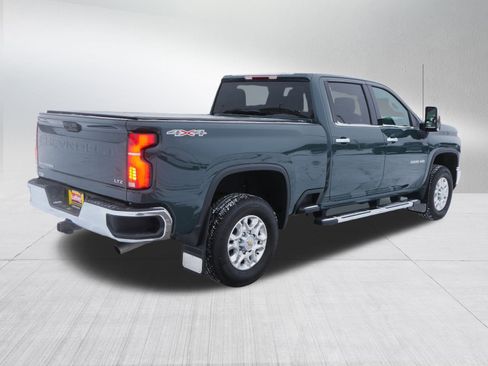 Certified 2025 Chevrolet Silverado 3500 LTZ w/ LTZ Convenience Package image 7